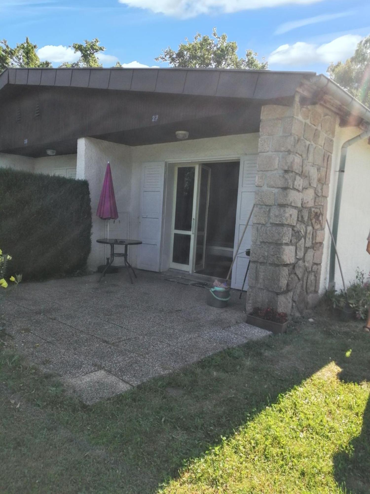 Studio Charmant A Treignac Avec Terrasse De 22 M² Екстериор снимка